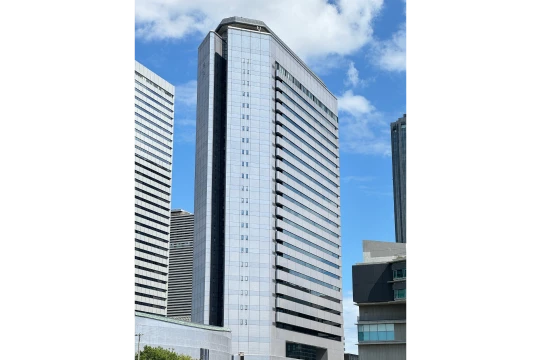 松下IMPビルの外観